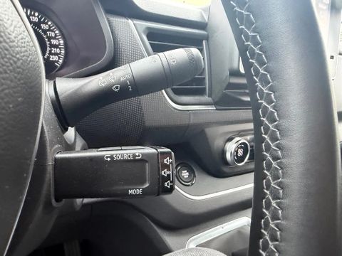 Renault 2.0DCI L2H1 Dubbelcabine Automaat Airco Navi Cruisecontrol 170PK | Van Nierop BV [19]