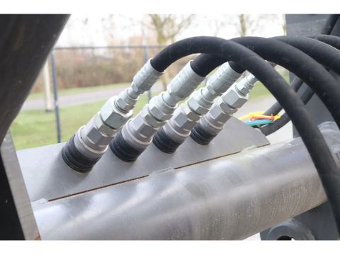 Volvo
80834 | 1.8 M2 | L60/L70/L90 | LOG GRAPPLE | HOLZGREIFER | WOOD CLAMP | Hulleman Trucks [9]