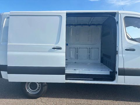 Mercedes-Benz 319CDI L2H1 4X4 Automaat Airco Camera Trekhaak Apple CarPlay NIEUW BPM VRIJ | Van Nierop BV [10]