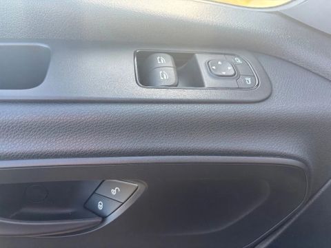 Mercedes-Benz 319CDI L2H1 4X4 Automaat Airco Camera Trekhaak Apple CarPlay NIEUW BPM VRIJ | Van Nierop BV [14]
