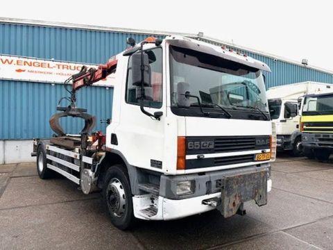 DAF -180CF WITH HOOK-ARM CONTAINER SYSTEM & HMF CRANE (EURO 2 / ZF MANUAL GEARBOX / P.T.O.) | Engel Trucks B.V. [2]