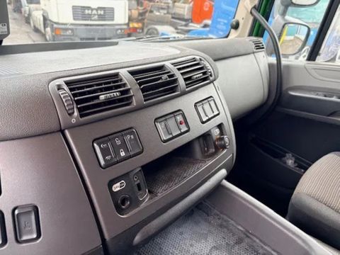 DAF SPACECAB (EURO 6 / AS-TRONIC / 8.000 KG. FRONT AXLE / AIRCONDITIONING / FRIDGE / CAMERA SYSTEM / COMPLETE SPOILERSET / ETC.) | Engel Trucks B.V. [13]