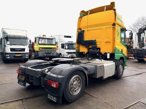 DAF SPACECAB (EURO 6 / AS-TRONIC / 8.000 KG. FRONT AXLE / AIRCONDITIONING / FRIDGE / CAMERA SYSTEM / COMPLETE SPOILERSET / ETC.) | Engel Trucks B.V. [3]