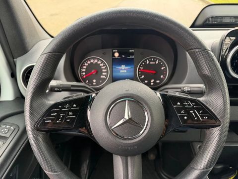 Mercedes-Benz 317CDI Openlaadbak 4,30L Automaat Airco Cruisecontrol Trekhaak BPM VRIJ | Van Nierop BV [13]