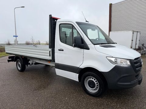 Mercedes-Benz 317CDI Openlaadbak 4,30L Automaat Airco Cruisecontrol Trekhaak BPM VRIJ | Van Nierop BV [3]