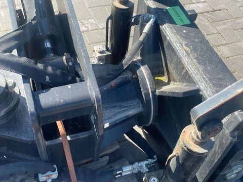 Dieci
BUD7028 | CENTERING HANDLER | RIB HANDELING CLAMP | TUNNEL | Hulleman Trucks [11]