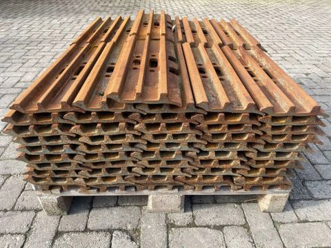 Volvo
EC 250 E | DEMO | SHOES | PLATES | 60 CM | FAHRWERK | Hulleman Trucks [4]