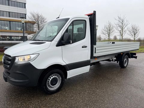Mercedes-Benz 317CDI Openlaadbak 4,30L Automaat Airco Cruisecontrol Trekhaak BPM VRIJ | Van Nierop BV [1]