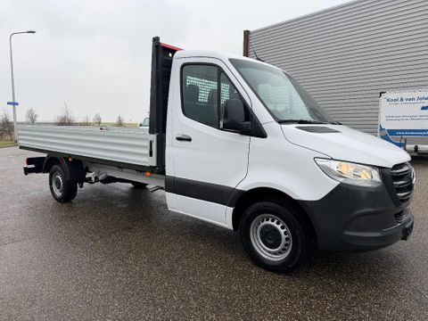 Mercedes-Benz 317CDI Openlaadbak 4,30L Automaat Airco Cruisecontrol Trekhaak BPM VRIJ | Van Nierop BV [2]