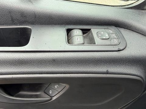 Mercedes-Benz 317CDI Openlaadbak 4,30L Automaat Airco Cruisecontrol Trekhaak BPM VRIJ | Van Nierop BV [6]