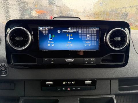 Mercedes-Benz 317CDI Openlaadbak 4,30L Automaat Airco Cruisecontrol Trekhaak BPM VRIJ | Van Nierop BV [9]