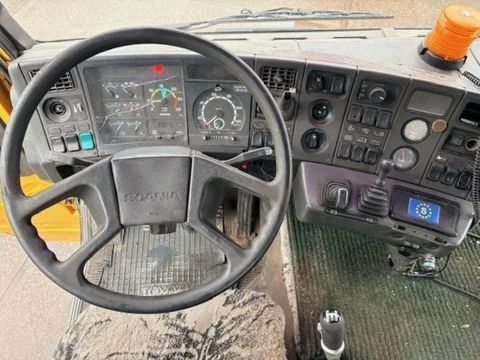 Scania ML TOP-/STREAMLINE 6x2 HOOK-ARM (12 GEARS MANUAL GEARBOX / 8.000 KG. FRONT AXLE / LIFT-AXLE / AIRCONDITIONING / P.T.O.) | Engel Trucks B.V. [9]