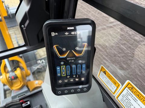 XCMG XE20E PRO NIEUW Airco Snelwissel 3 Bakken Extra Functie KUBOTA MOTOR vier keer op voorraad | Van Nierop BV [16]