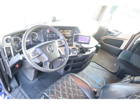 Mercedes-Benz
| 6X2 | RETARDER | HYDRAULICS | EURO 6 | Hulleman Trucks [17]