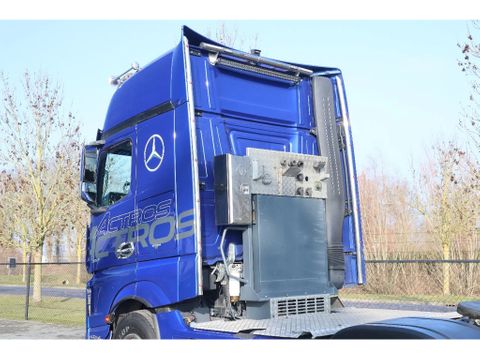 Mercedes-Benz
| 6X2 | RETARDER | HYDRAULICS | EURO 6 | Hulleman Trucks [9]