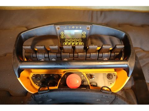 Volvo
| 6X2*4 | EFFER 215 | 6X EXT | RETARDER | EURO 6 | Hulleman Trucks [14]