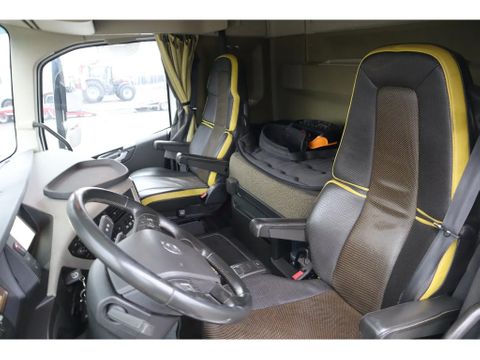 Volvo
| 6X2*4 | EFFER 215 | 6X EXT | RETARDER | EURO 6 | Hulleman Trucks [15]