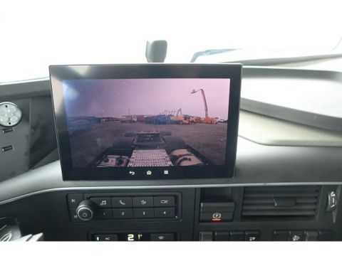 Volvo
| 6X2 | RETARDER | HYDRAULICS | I-SAVE | EURO 6 | Hulleman Trucks [18]