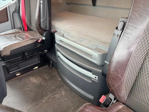 Renault ORIGINAL DUTCH (EURO 6 / I-SHIFT / RETARDER / 2x TANK / SIDE SKIRTS / ALCOA WHEELS / PARK-COOL / ETC.) | Engel Trucks B.V. [12]