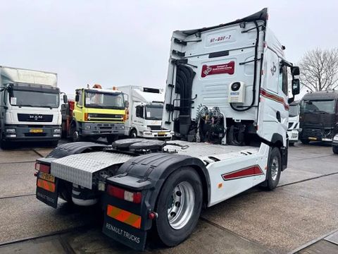 Renault ORIGINAL DUTCH (EURO 6 / I-SHIFT / RETARDER / 2x TANK / SIDE SKIRTS / ALCOA WHEELS / PARK-COOL / ETC.) | Engel Trucks B.V. [3]