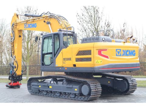 XCMG
XE300E | ROTOTILT R8 | CE | CUMMINS STAGE V | EC300 | SY305 | 330 | Hulleman Trucks [3]