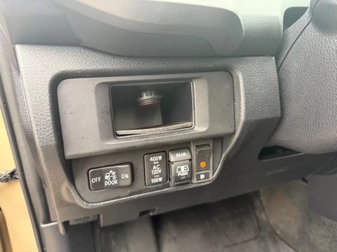 Toyota TRD 4X4 3.5 V6 Automaat Airco Cruise Control Trekhaak 30000KM | Van Nierop BV [17]