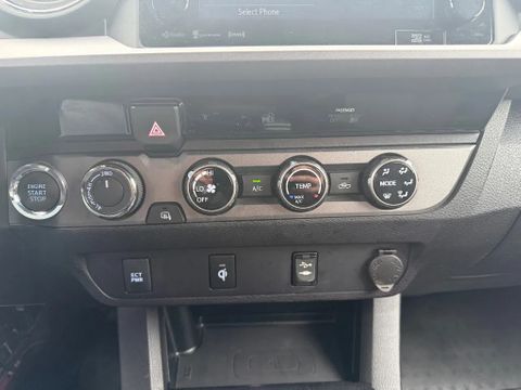 Toyota TRD 4X4 3.5 V6 Automaat Airco Cruise Control Trekhaak 30000KM | Van Nierop BV [23]