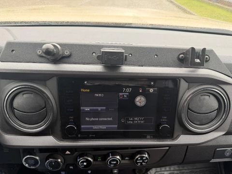 Toyota TRD 4X4 3.5 V6 Automaat Airco Cruise Control Trekhaak 30000KM | Van Nierop BV [24]