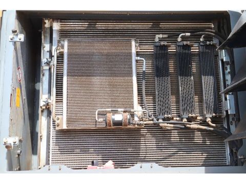 Liebherr
LH 40 M LITRONIC | GRAB | QUICK COUPLER | 16 METER | Hulleman Trucks [13]