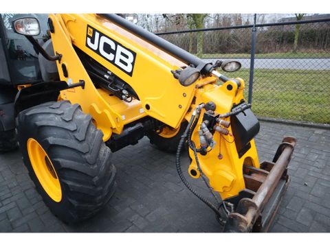 JCB
TM220 T4 A | QUICK COUPLER | RIDE CONTROL | Hulleman Trucks [10]
