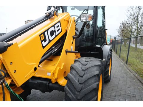 JCB
TM220 T4 A | QUICK COUPLER | RIDE CONTROL | Hulleman Trucks [11]