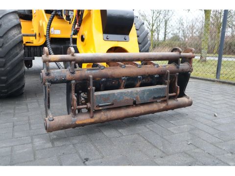 JCB
TM220 T4 A | QUICK COUPLER | RIDE CONTROL | Hulleman Trucks [12]