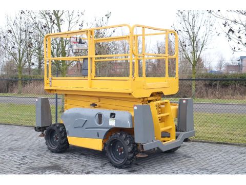 Haulotte
COMPACT 12DX | 12 METER | 450 KG | OUTRIGGERS | Hulleman Trucks [2]