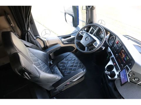 Mercedes-Benz
| 6X2 | RETARDER | HYDRAULICS | EURO 6 | Hulleman Trucks [19]