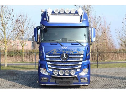 Mercedes-Benz
| 6X2 | RETARDER | HYDRAULICS | EURO 6 | Hulleman Trucks [2]