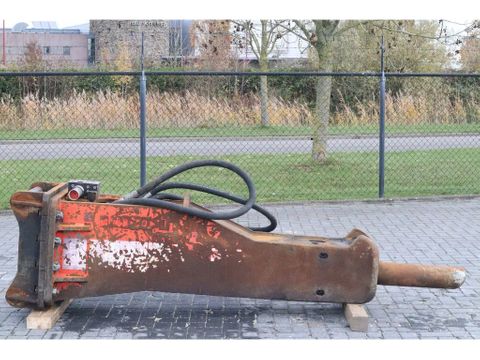 Promove
XP2400 | S70 | 24 TO 35 TON | HYDRAULIC BREAKER | Hulleman Trucks [1]