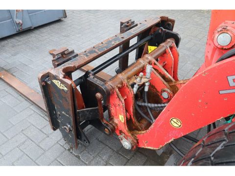 Schäffer
8082 | FORKS | BUCKET | EXTRA FUNCTION | Hulleman Trucks [9]