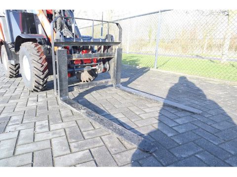 Manitou
MLA 2-25 H | FORKS | 3-M WARRANTY | NEW UNUSED | Hulleman Trucks [10]