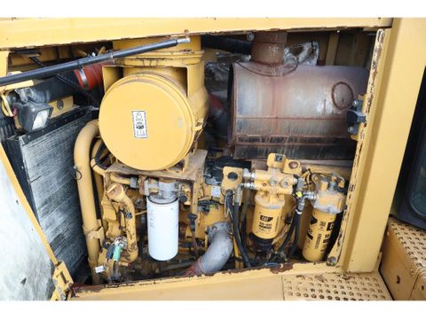 Caterpillar
D8T | D 8 T | RIPPER | AIRCO | CE-MACHINE | Hulleman Trucks [13]
