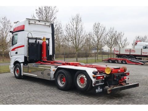 Mercedes-Benz
| 6X2 | MULTILIFT HOOK | RETARDER | EURO 6 | Hulleman Trucks [7]