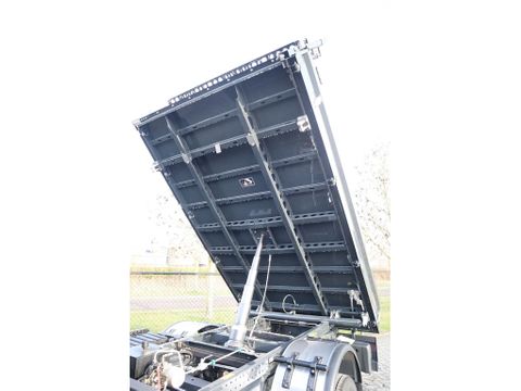 MAN
| 4X2 | 3-WAY TIPPER | NEW | GERMAN REG | Hulleman Trucks [11]