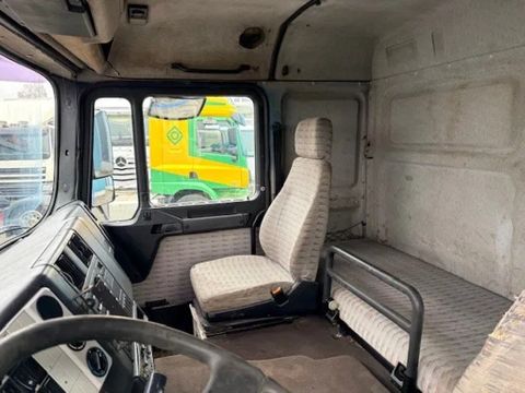 MAN DFS 6x4 TRACTOR UNIT (EURO 2 / MANUAL GEARBOX / REDUCTION AXLES / HYDRAULIC KIT / SLIDING FIFTH WHEEL / AIRCONDITIONING) | Engel Trucks B.V. [13]