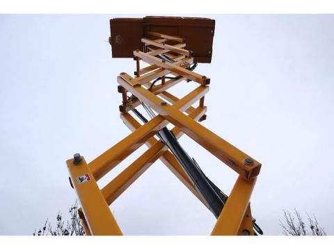 Haulotte
COMPACT 12DX | 12 METER | 450 KG | OUTRIGGERS | Hulleman Trucks [10]