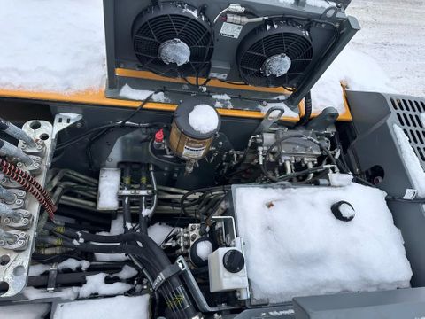 Liebherr
LH26 EC | FULL ELECTRIC | LIFT CAB | ROTOTILT | Hulleman Trucks [17]