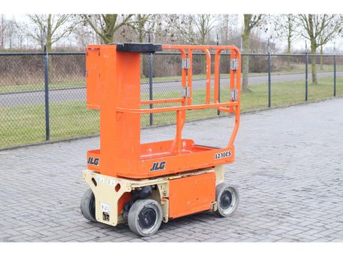 JLG
1230 ES | 5.6 METER | 230 KG | Hulleman Trucks [2]
