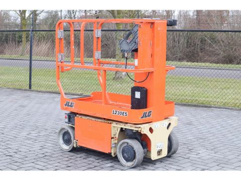 JLG
1230 ES | 5.6 METER | 230 KG | Hulleman Trucks [5]