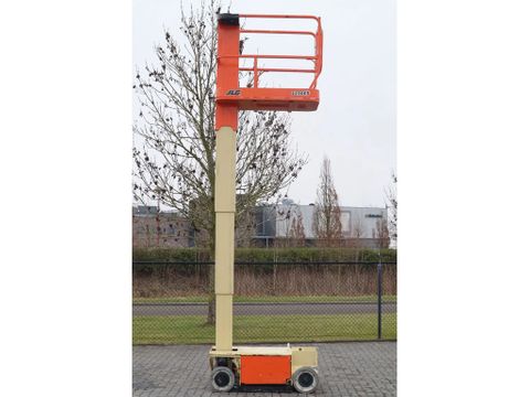 JLG
1230 ES | 5.6 METER | 230 KG | Hulleman Trucks [7]