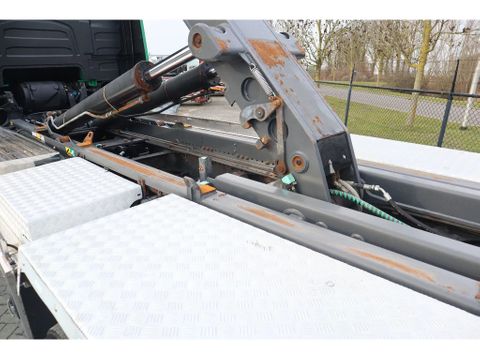 Volvo
6X2 | RETARDER | JOAB HOOK | EURO 6 | Hulleman Trucks [12]