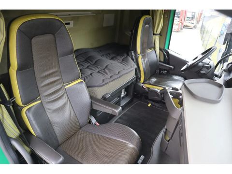Volvo
6X2 | RETARDER | JOAB HOOK | EURO 6 | Hulleman Trucks [17]