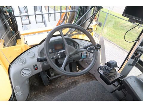 Volvo
L180 F HL | HIGH-LIFT | LOG STACKER | HOLZ GRAPPLE | Hulleman Trucks [17]